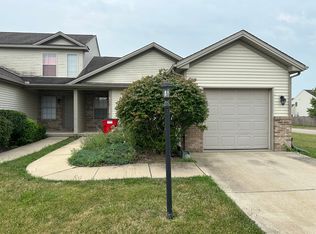 3739 Boulder Ridge Dr, Champaign, IL 61822