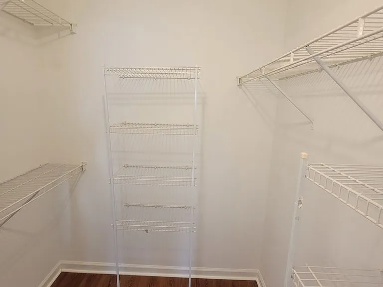 920 Cammaron Way — Photo 16