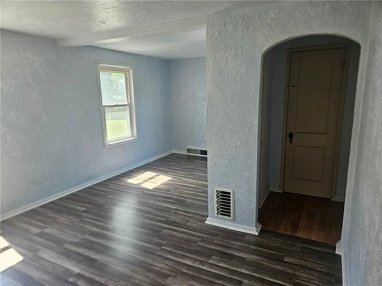 1108 Prescott St — Photo 11
