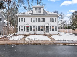 414 Village Rd E, West Windsor, NJ 08550