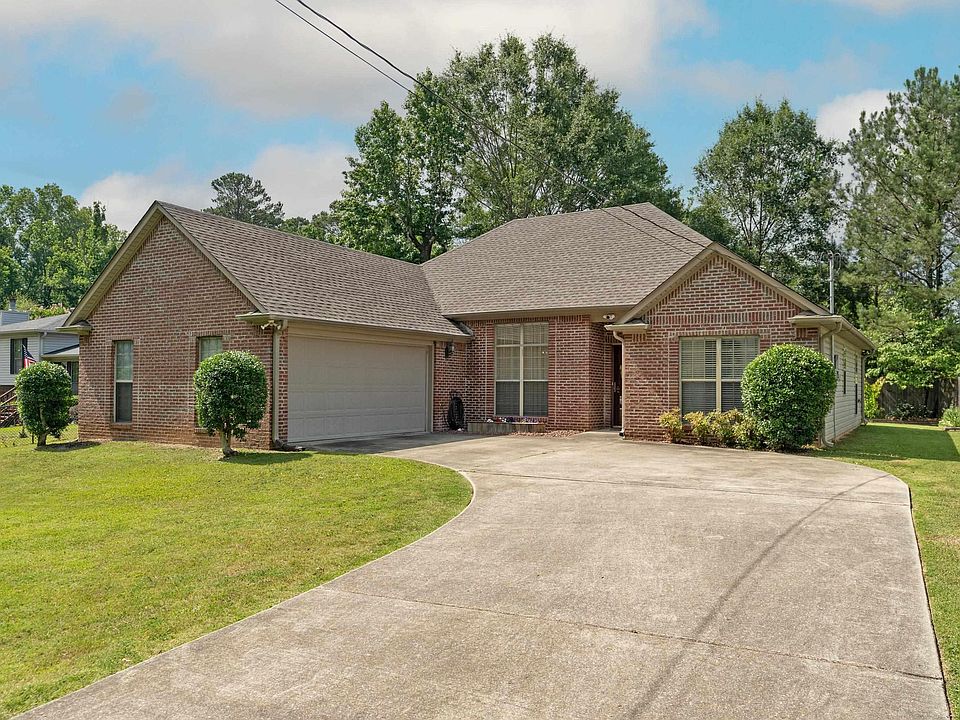 3601 Hilltop Rd SE, Bessemer, AL 35022 Zillow