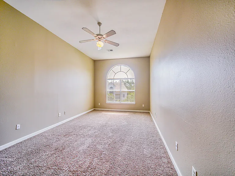 The Landings at Houston Levee — Photo 31