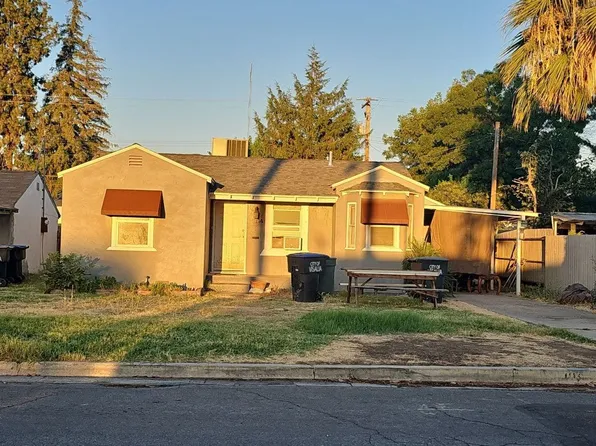 1114 N Conyer St, Visalia, CA 93291