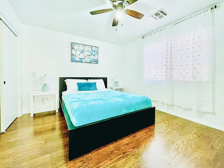Upstairs Queen Bed
