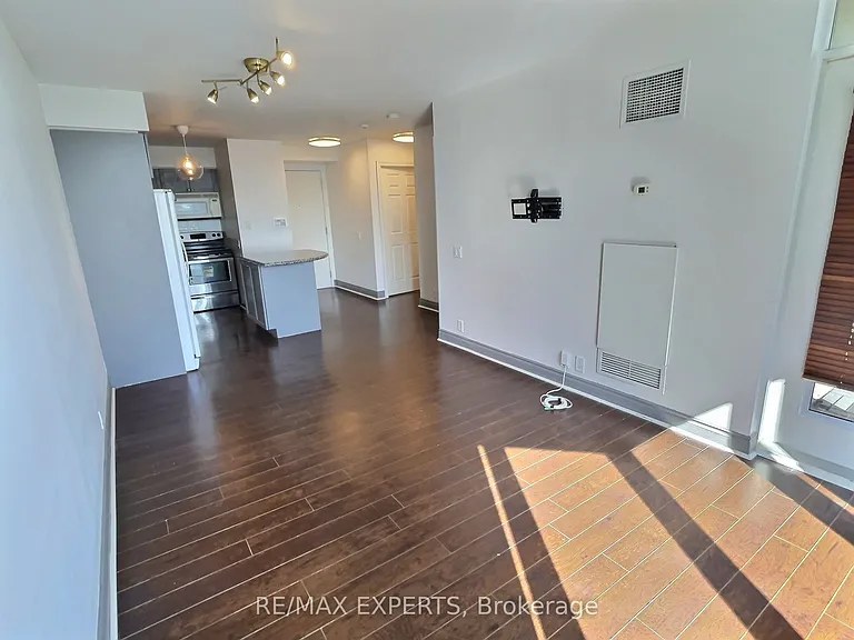 80 Harrison Garden Blvd #1625 — Photo 9