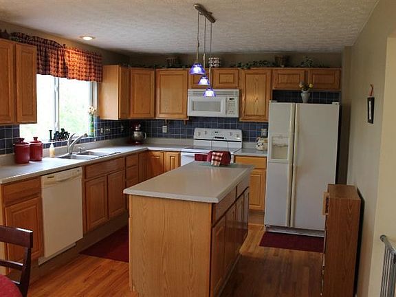 3rd image of 2144 Bambridge Ct