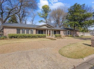 513 W McLain Dr, Sherman, TX 75092