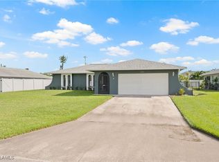 624 SE 29th Ter, Cape Coral, FL 33904