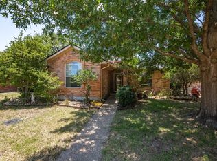 627 Tulane Dr, Waxahachie, TX 75165