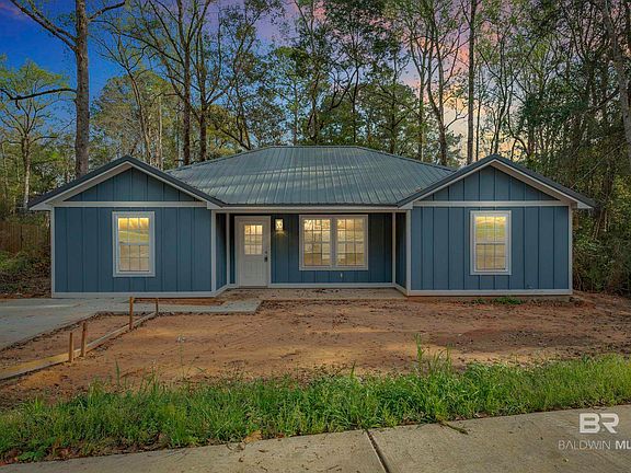 2nd image of 338 Ridgewood Dr