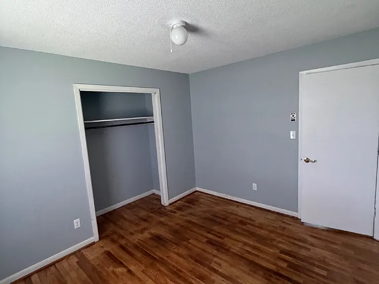 450 Lees Country Club Rd — Photo 11
