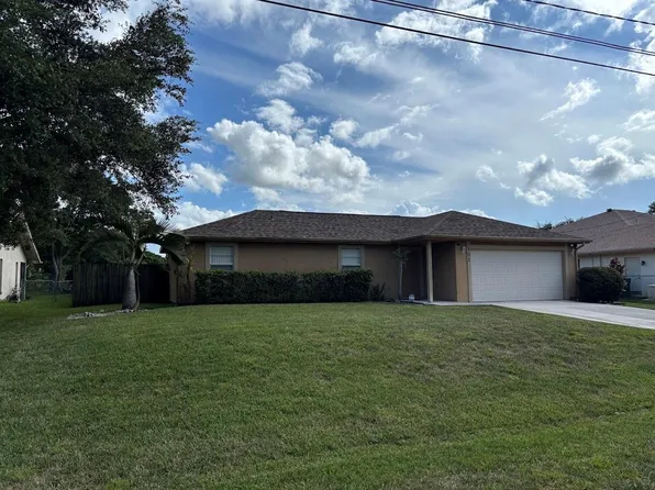 702 SW College Park Road, Port St Lucie, FL 34953
