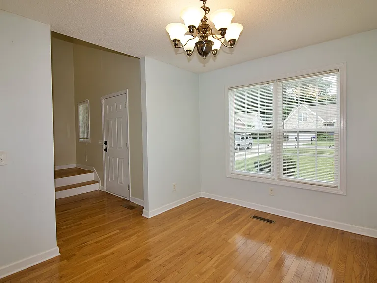 129 Lori Ln — Photo 12