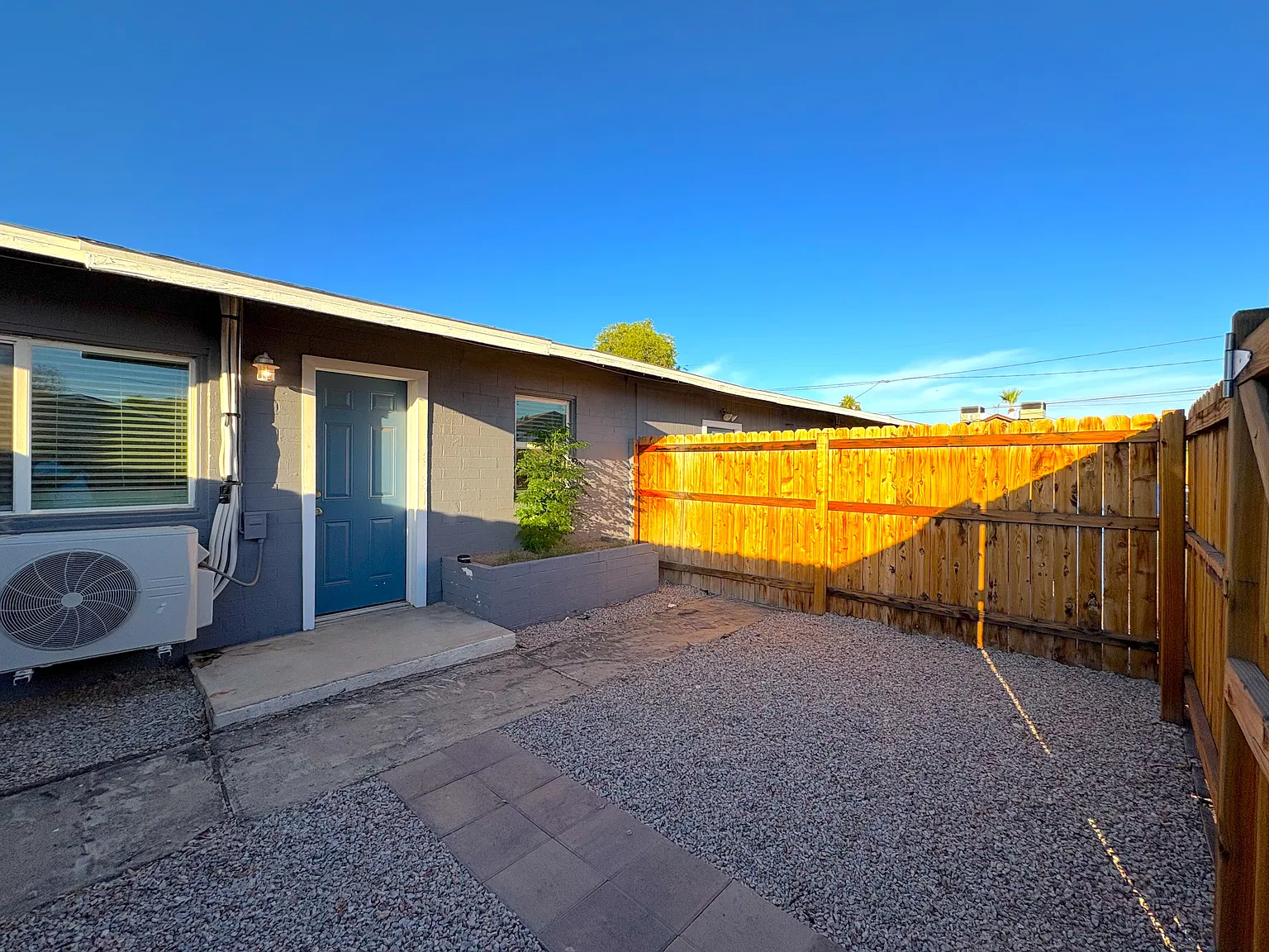 1 bed, 496 sqft, $999 — Photo 2