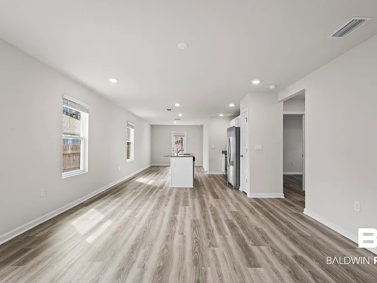 8712 Summer Bay Ln — Photo 21