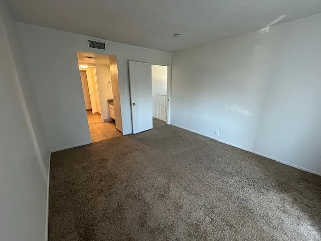 51080 Eisenhower Dr #R9 — Photo 30