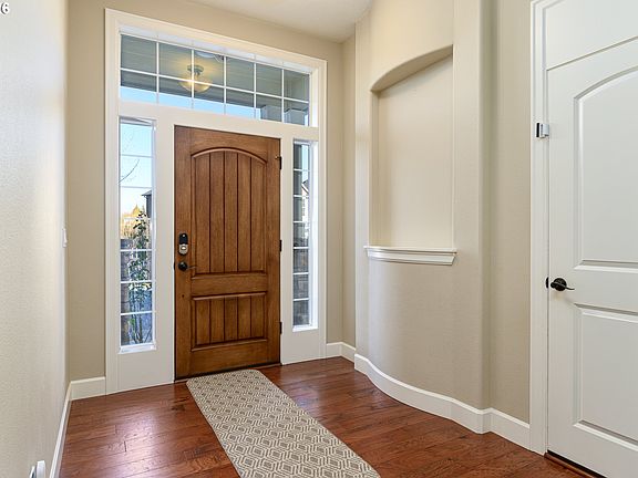 3rd image of 15432 NW Dominion Dr