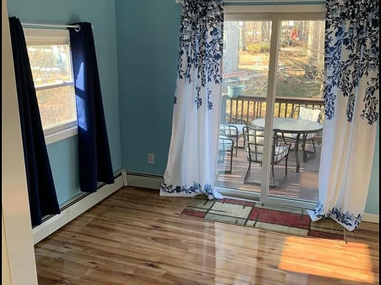 White Birch Cir — Photo 8