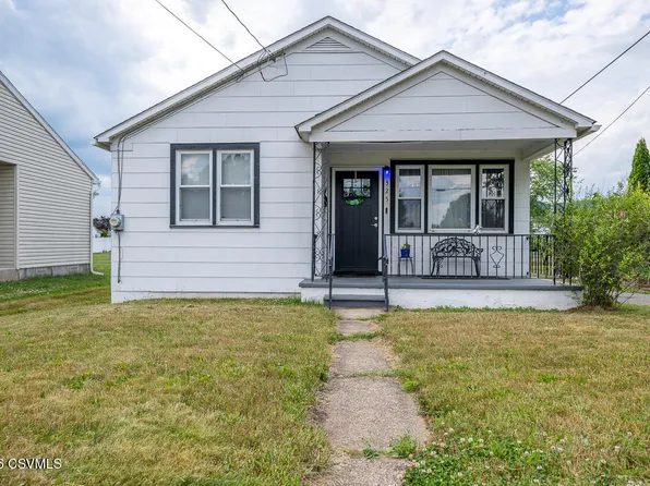 325 E 14th St, Berwick, PA 18603