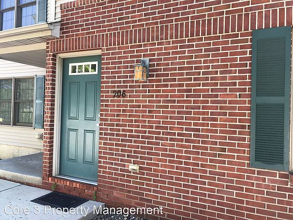 2nd image of 710 Iaa Dr APT 206