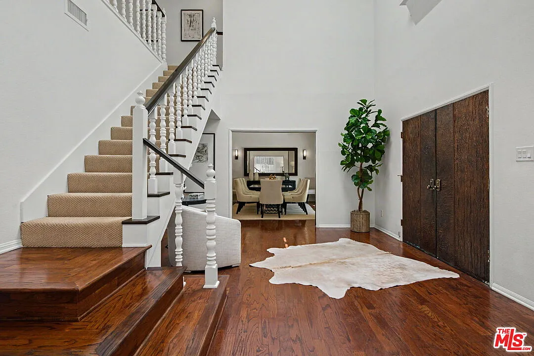 3 bed, 3.5 bath, 3258 sqft, $12,000 — Photo 4