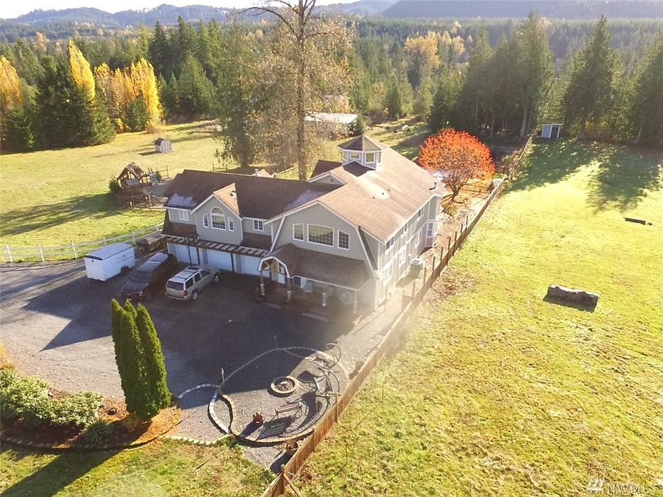 1st image of 10408 438th Street Ct E