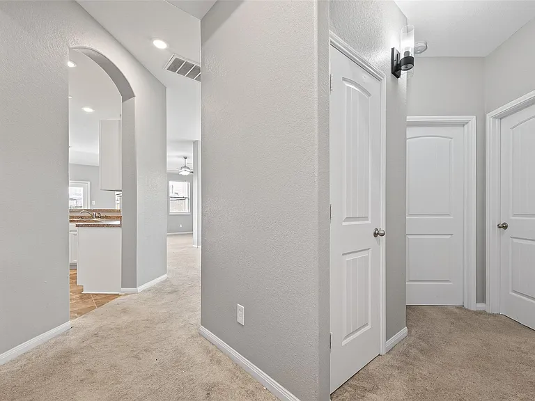 13922 Katlin Rd — Photo 9