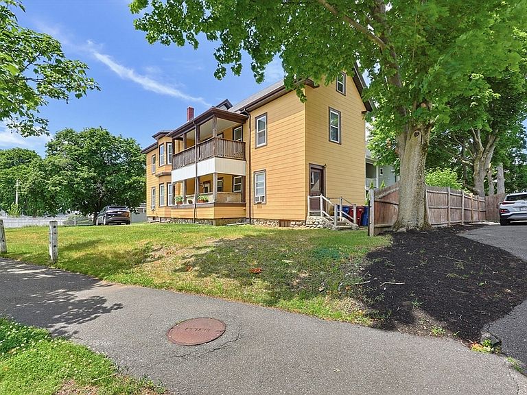Listing photo 3