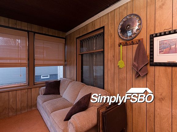 Enclosed Sun Porch 
