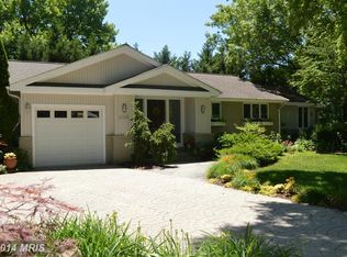6308 Lone Oak Dr, Bethesda, MD 20817