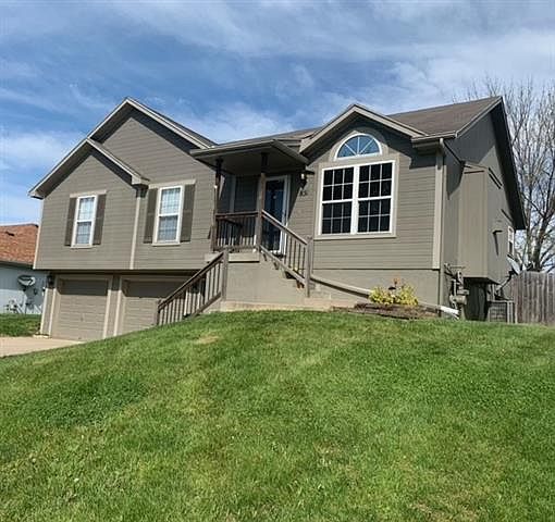 1st image of 851 Country Hill Dr
