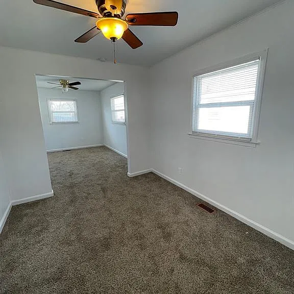 5645 Fenton St — Photo 8