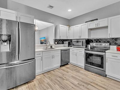 5529 NW 90th Ave, Sunrise, FL, 33351