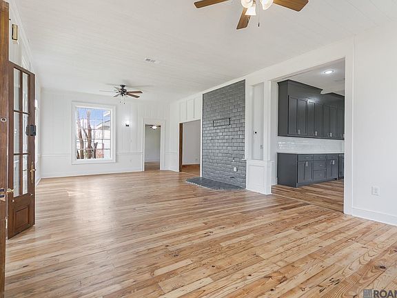 5th image of 41043 Courtney Rd