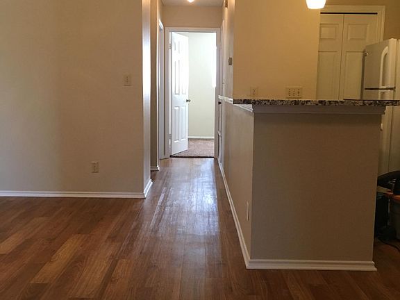 4th image of 16041 Fitchburg Cir
