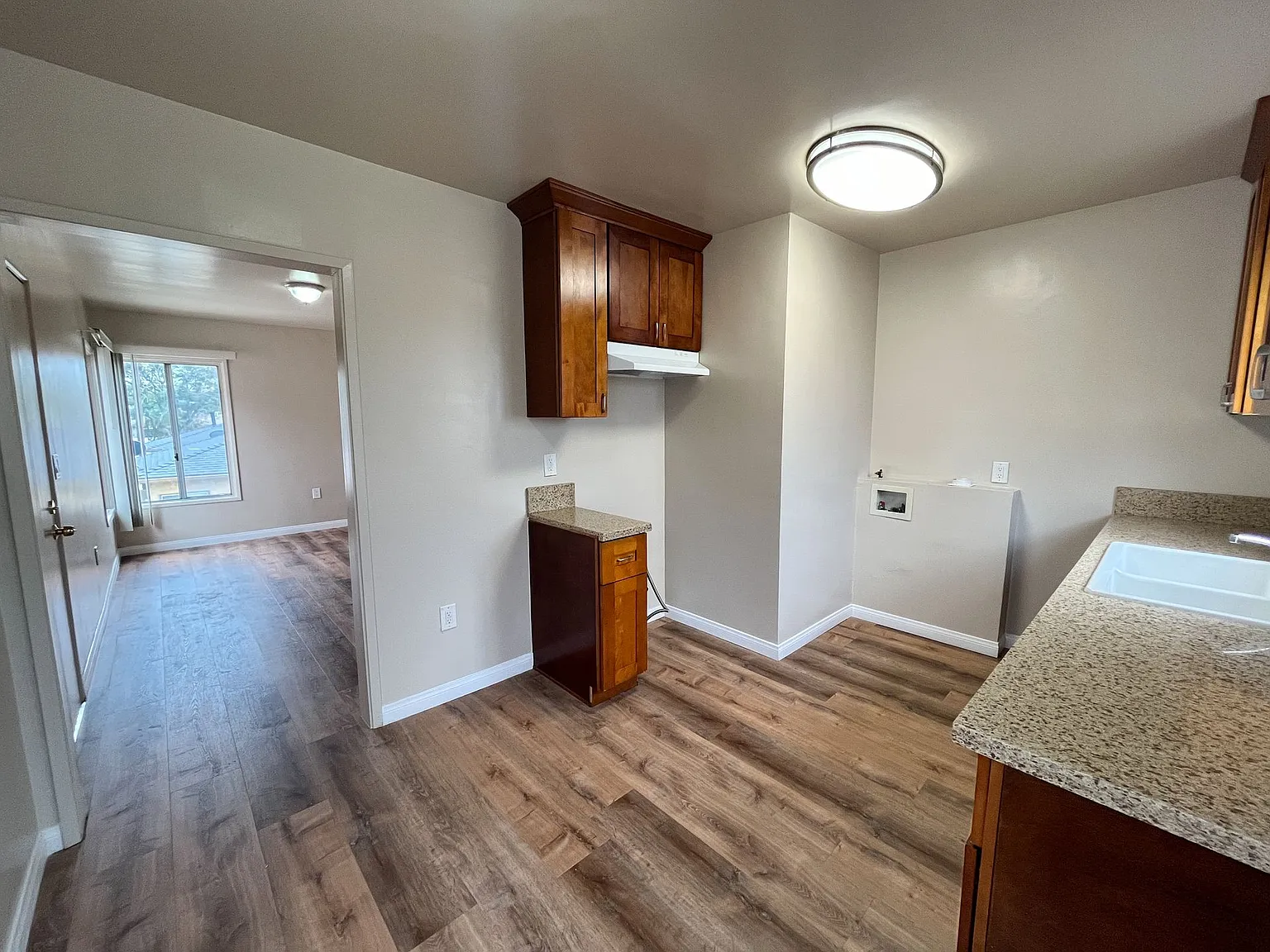 1135 W 90th St — Photo 3