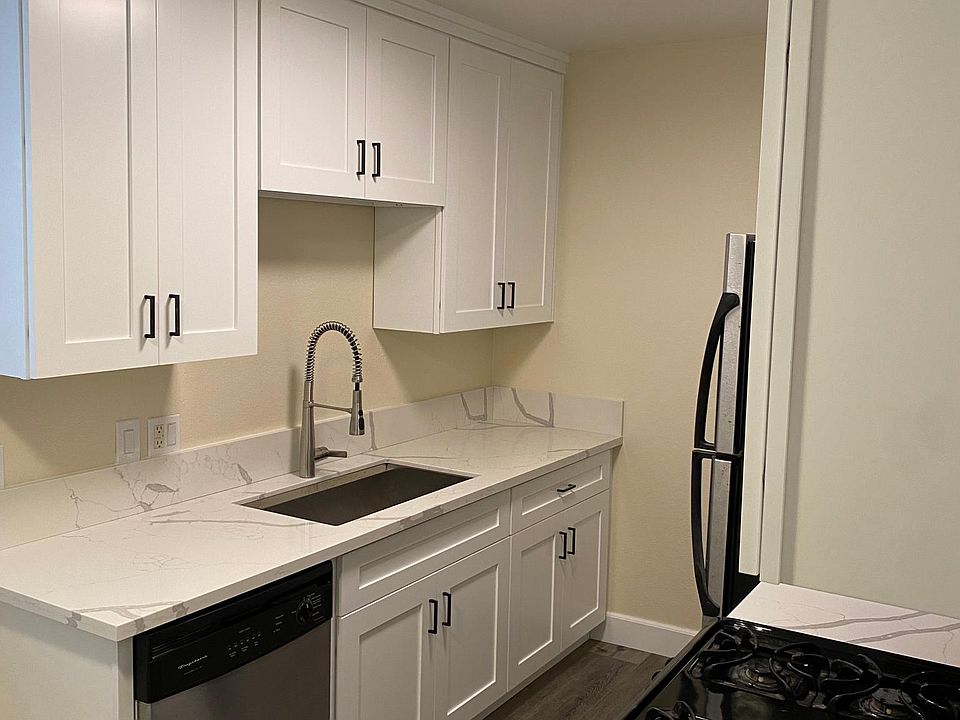 1st image of 1798 Missouri St Unit 8