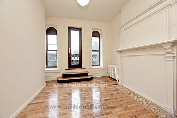 Rented by Nelson Aybar, LREB | media 9