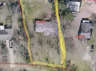 131 S Green St, Gladewater, TX 75647