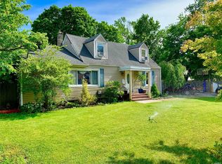 3 Dietz St, Central Islip, NY 11722