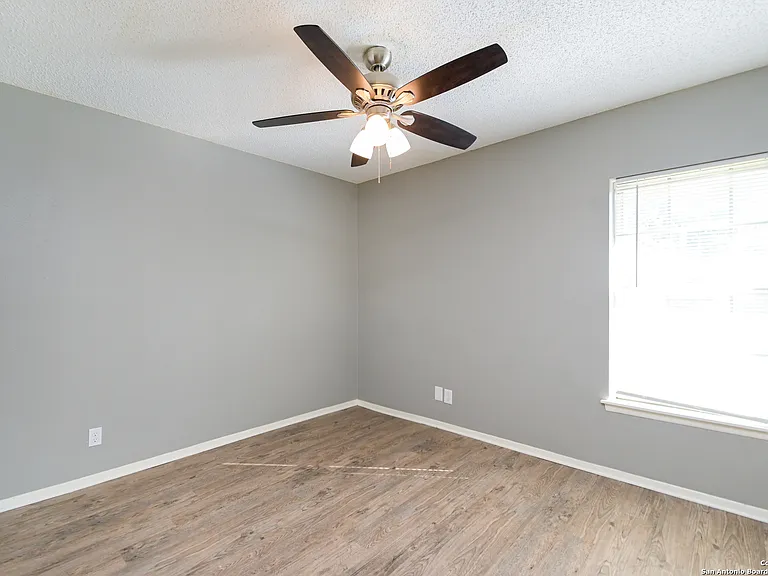 7414 Elderberry St — Photo 12