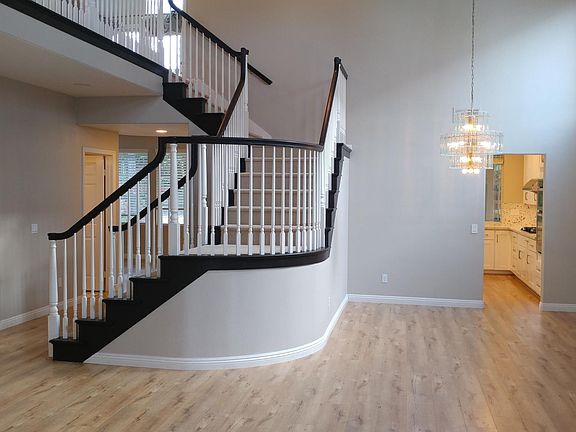 4th image of 8838 Hampe Ct