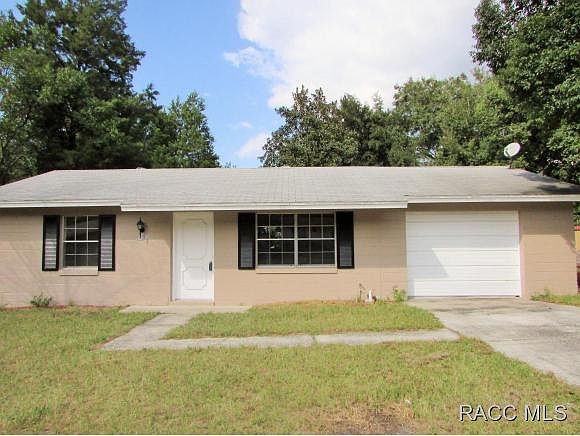 1st image of 2225 W Greenway Pl