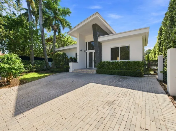 121 S GORDON Road, Fort Lauderdale, FL 33301