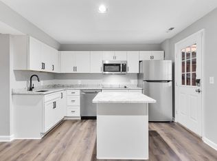 14624 Croatan Dr #1, Centreville, VA 20120