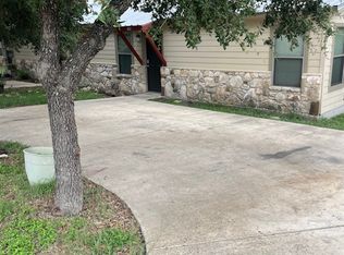 462 Clearview Cyn, Canyon Lake, TX 78133