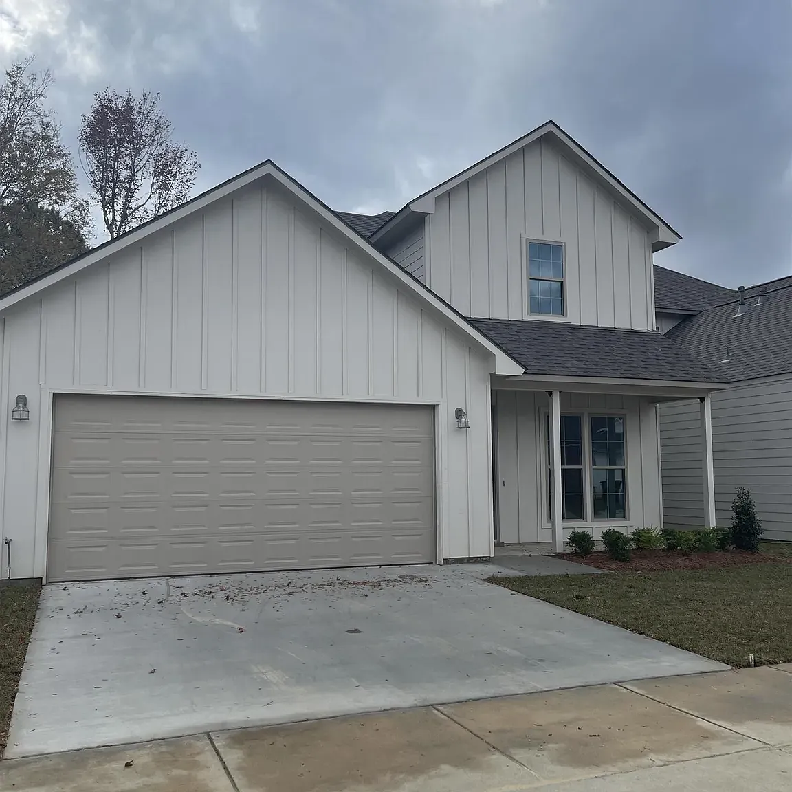 15614 Fieldside Ave — Photo 1