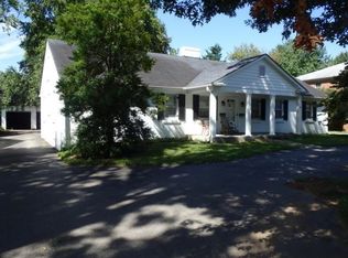 1934 Fontaine Rd, Lexington, KY 40502