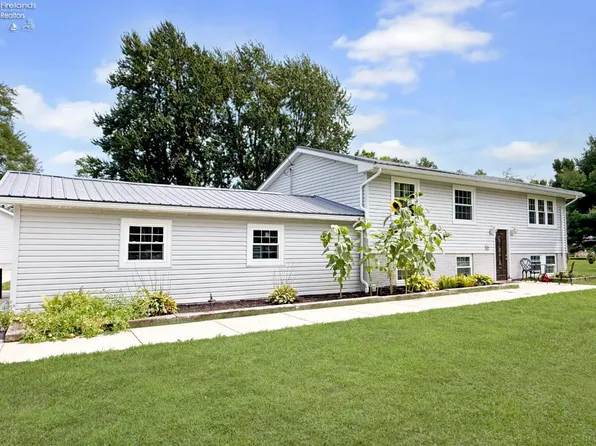 1206 New State Rd, Norwalk, OH 44857