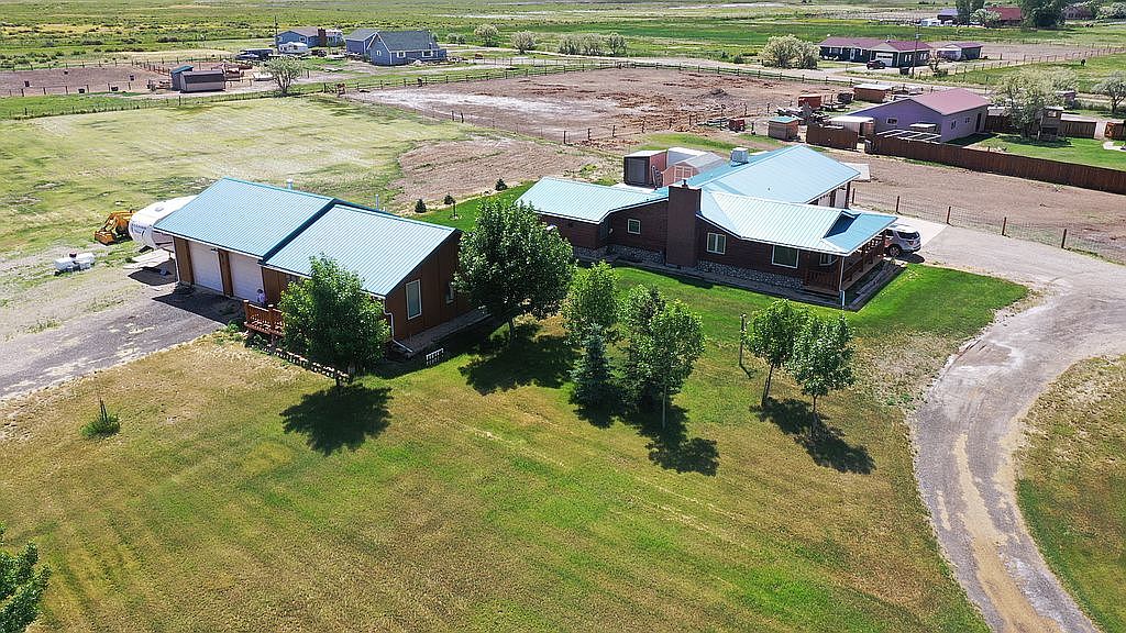 14 Sunburst Dr, Cody, WY 82414 | Zillow